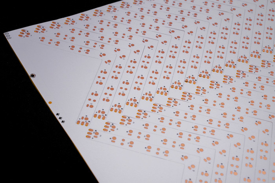 Αγορά fPCB για γράμματα πινακίδων διαφήμισης  L-shaped πλακέτα κυκλώματος   LED 2835 STRIP fpb  Σχεδιασμός εύκαμπτου PCB διπλού στρώματος Κατασκευαστής εύκαμπτου κυκλώματος LED FPC  Επεξεργασία επιφανειακής τοποθέτησης online manufacture