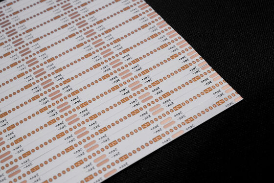 Αγορά Ενεργοποιημένη κατασκευή LED: Ευέλικτο σχεδιασμό PCB, κατασκευή & COB LED ταινία Φως -488/m-8*503-12v Διπλό στρώμα FPC λευκή ταινία διπλής όψης, μαύρο κείμενο, αντιοξειδωτικό OSP για ηλεκτρονικά έντυπα κυκλώματα online manufacture