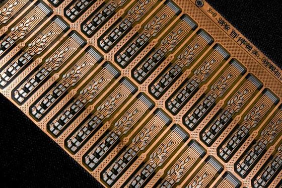 Πλακέτα τυπωμένου κυκλώματος FPC εύκαμπτη διπλής όψης ακριβείας με επίπεδο πυροπροστασίας V0 για εφαρμογές LED