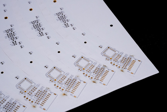 Ελαστικός σχεδιασμός PCB κυκλώματος εκτύπωσης διπλής όψης LED φωτεινή λωρίδα FPC