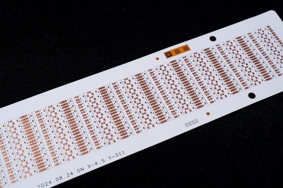 Προσαρμόσιμο διπλό στρώμα ευέλικτο PCB για λωρίδες φωτισμού LED με επίπεδο πυρκαγιάς V0